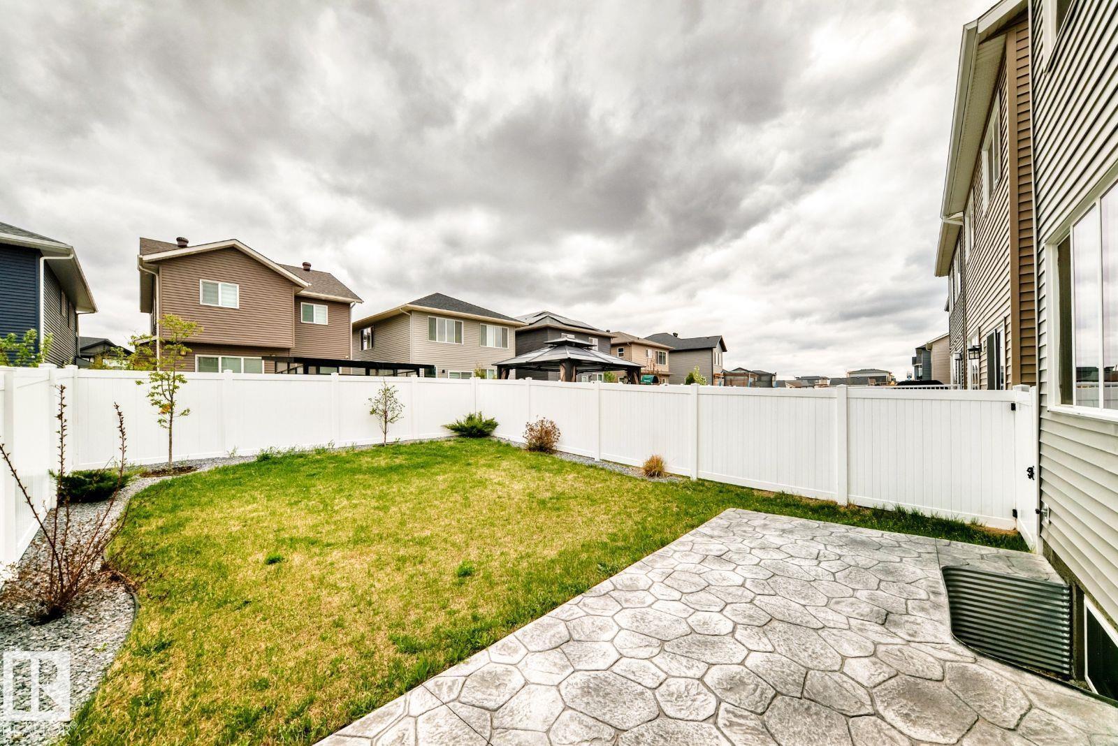 17764 73 ST NW - 37