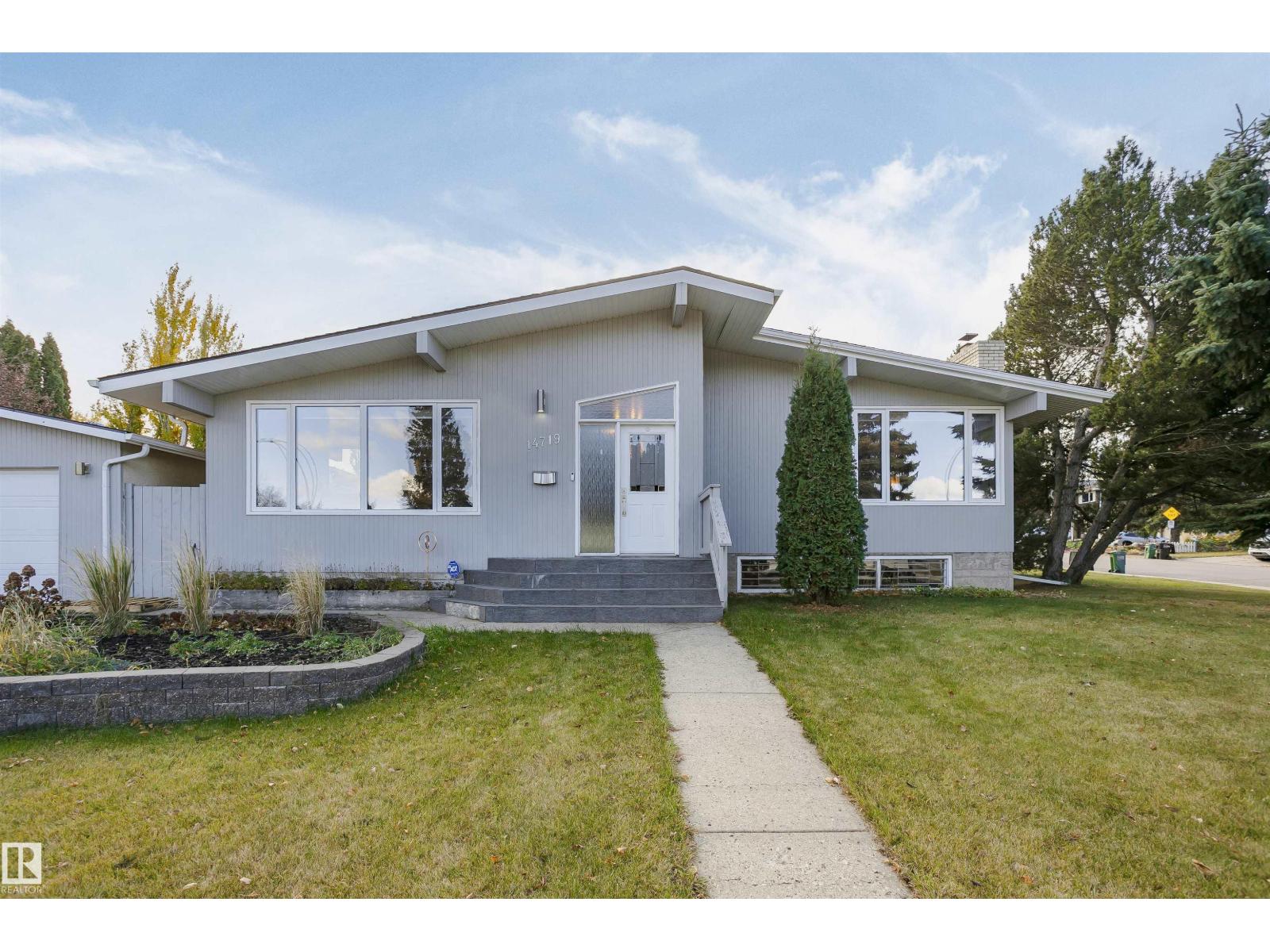 14719 59 AV NW - 1