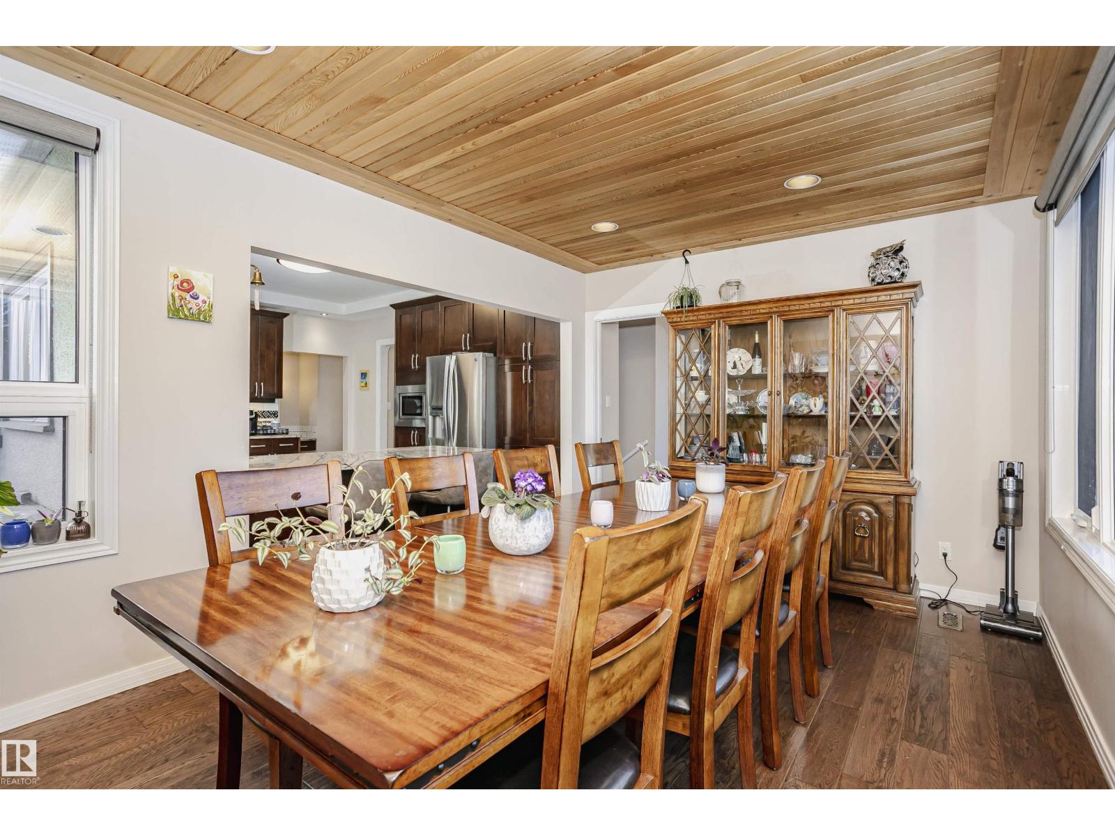 14719 59 AV NW - 12