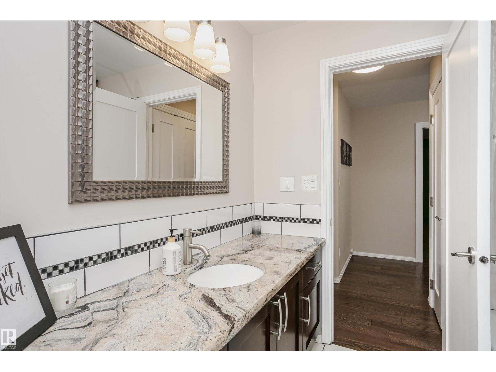 14719 59 AV NW - 20