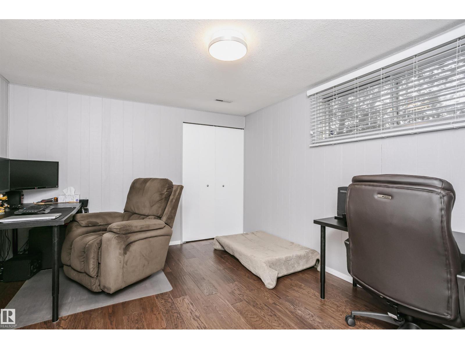 14719 59 AV NW - 24