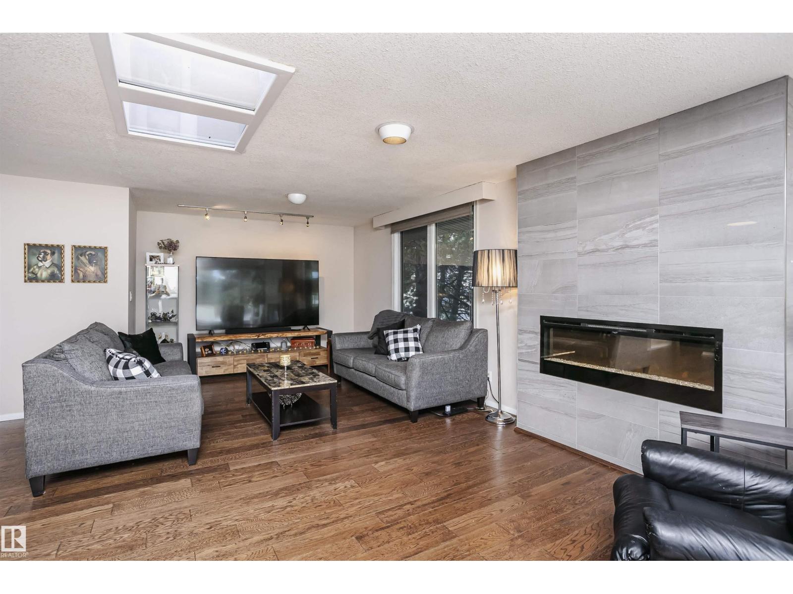 14719 59 AV NW - 3