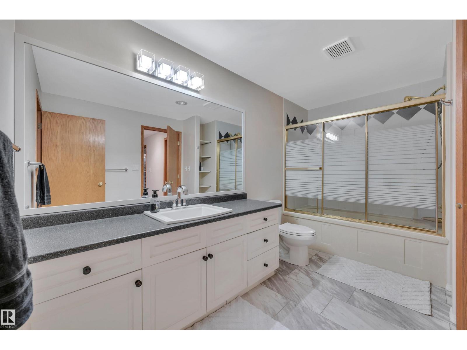 479 ESTATE DR - 44
