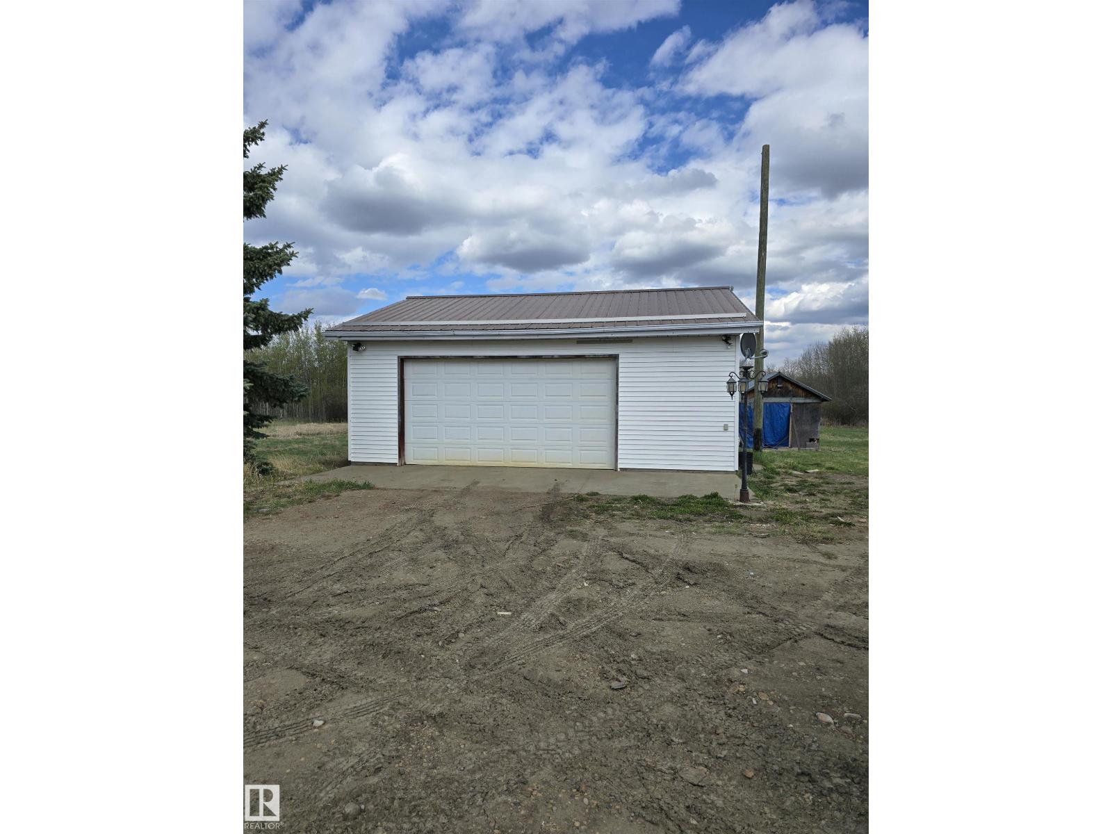 53559 Range rd 220 - photo 4