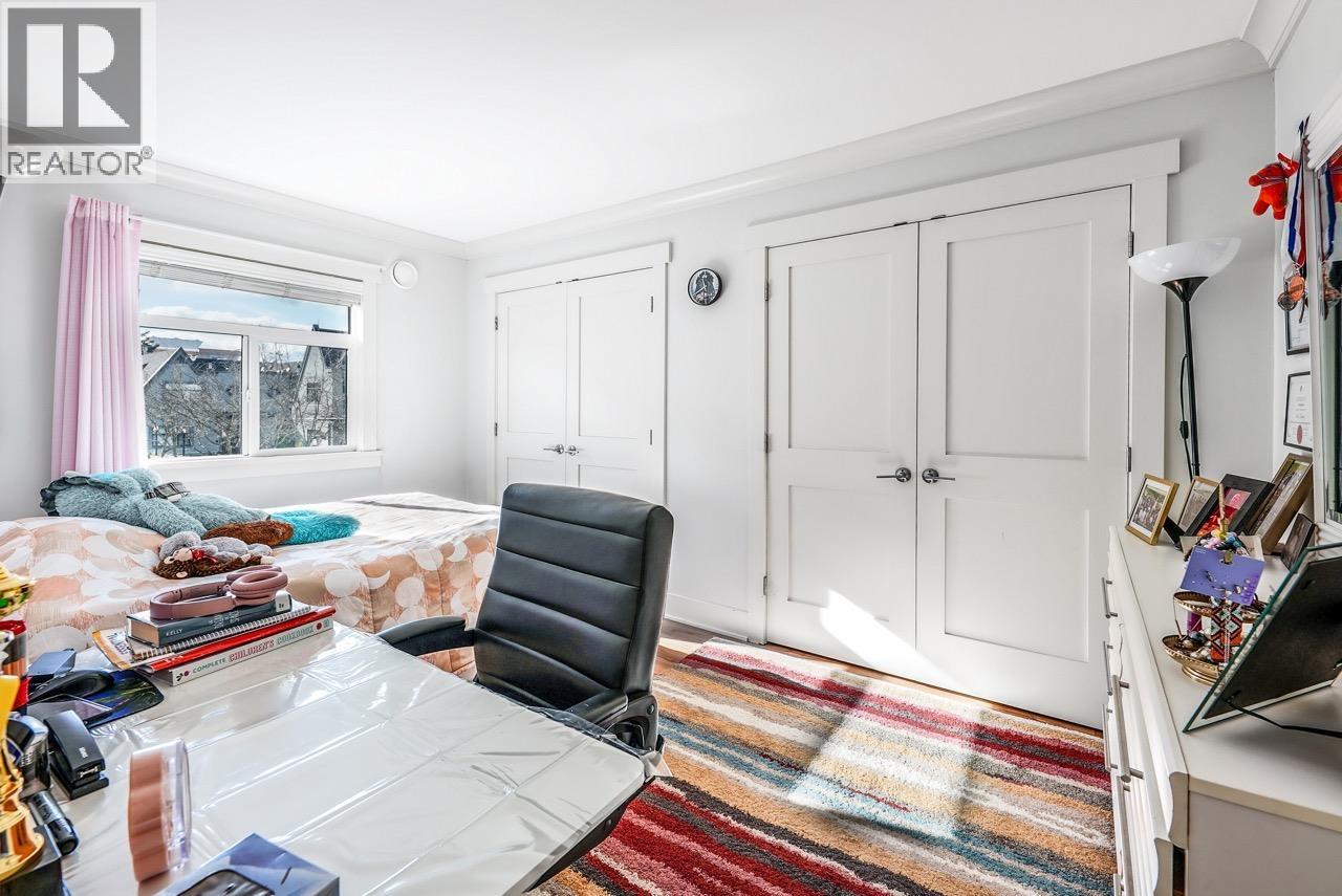 38 889 TOBRUCK AVENUE, North Vancouver