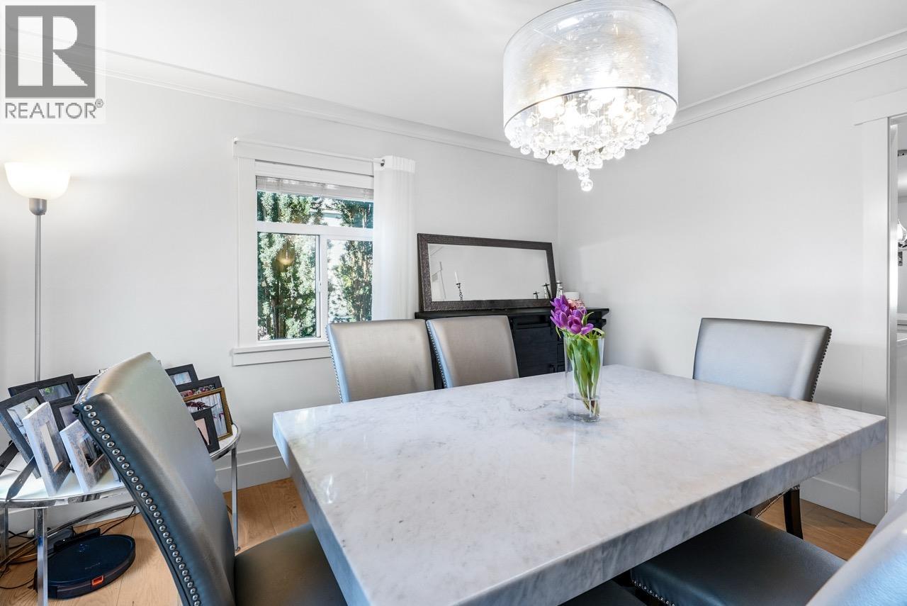 38 889 TOBRUCK AVENUE, North Vancouver