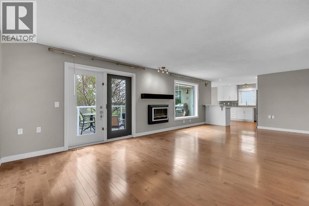 512 Woodside Drive NW - 7