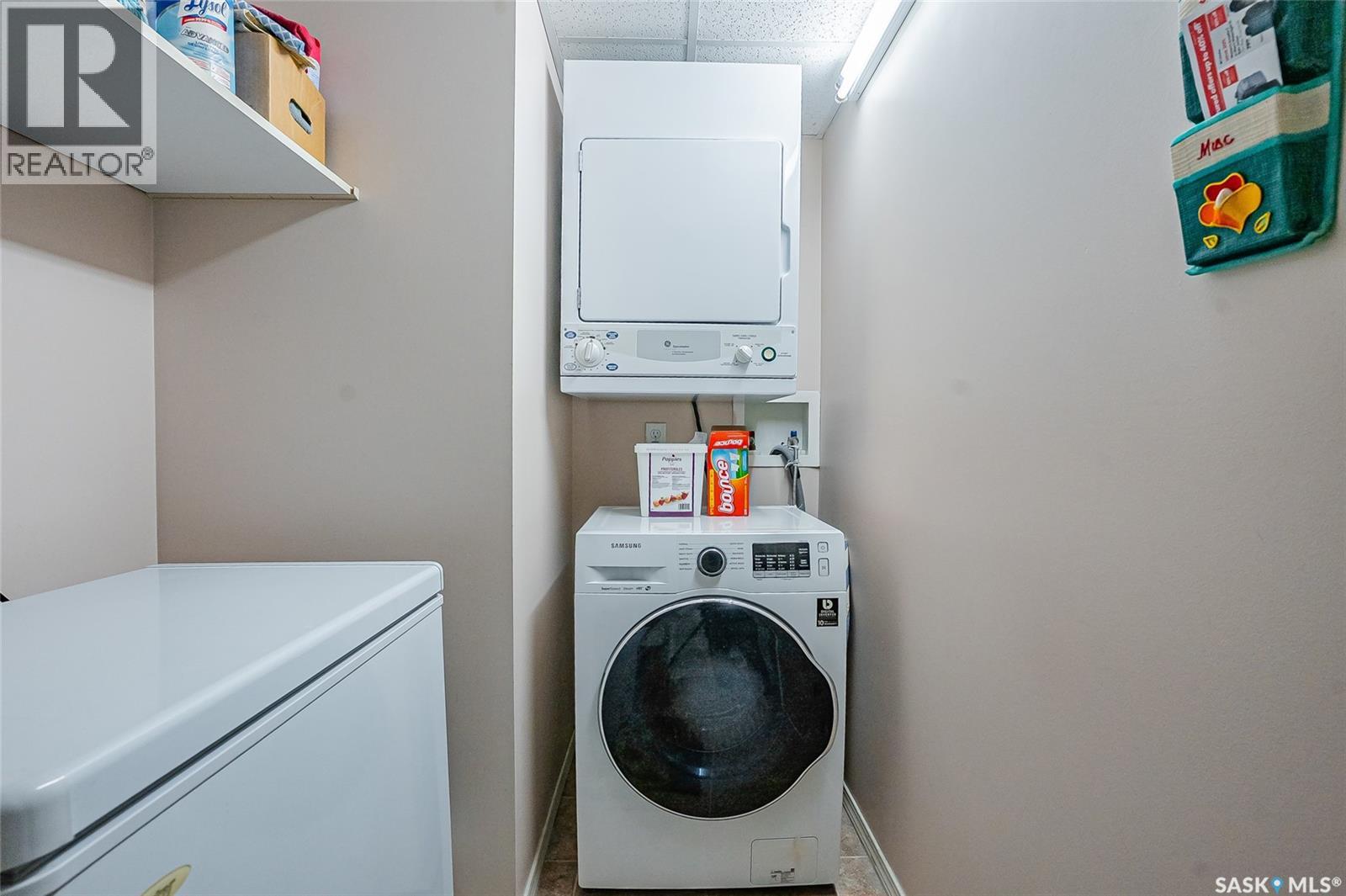 #215 2213 Adelaide STREET E - 22
