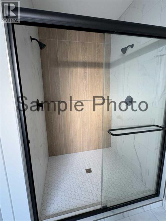 10726 145 Avenue - 15