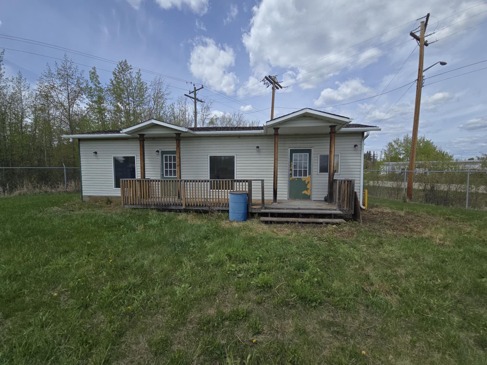 5107  45 Ave — photo 9