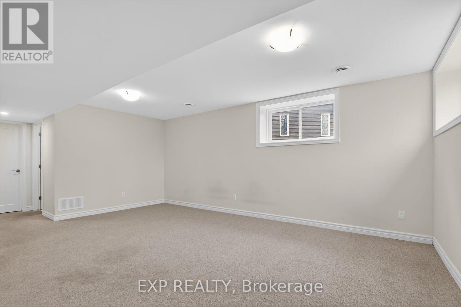 15 SEABERT DRIVE - 33
