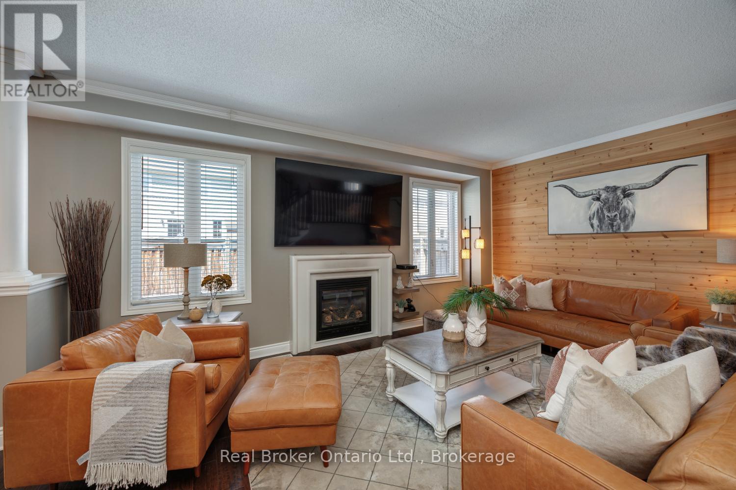 42 TED MILLER CRESCENT - 15