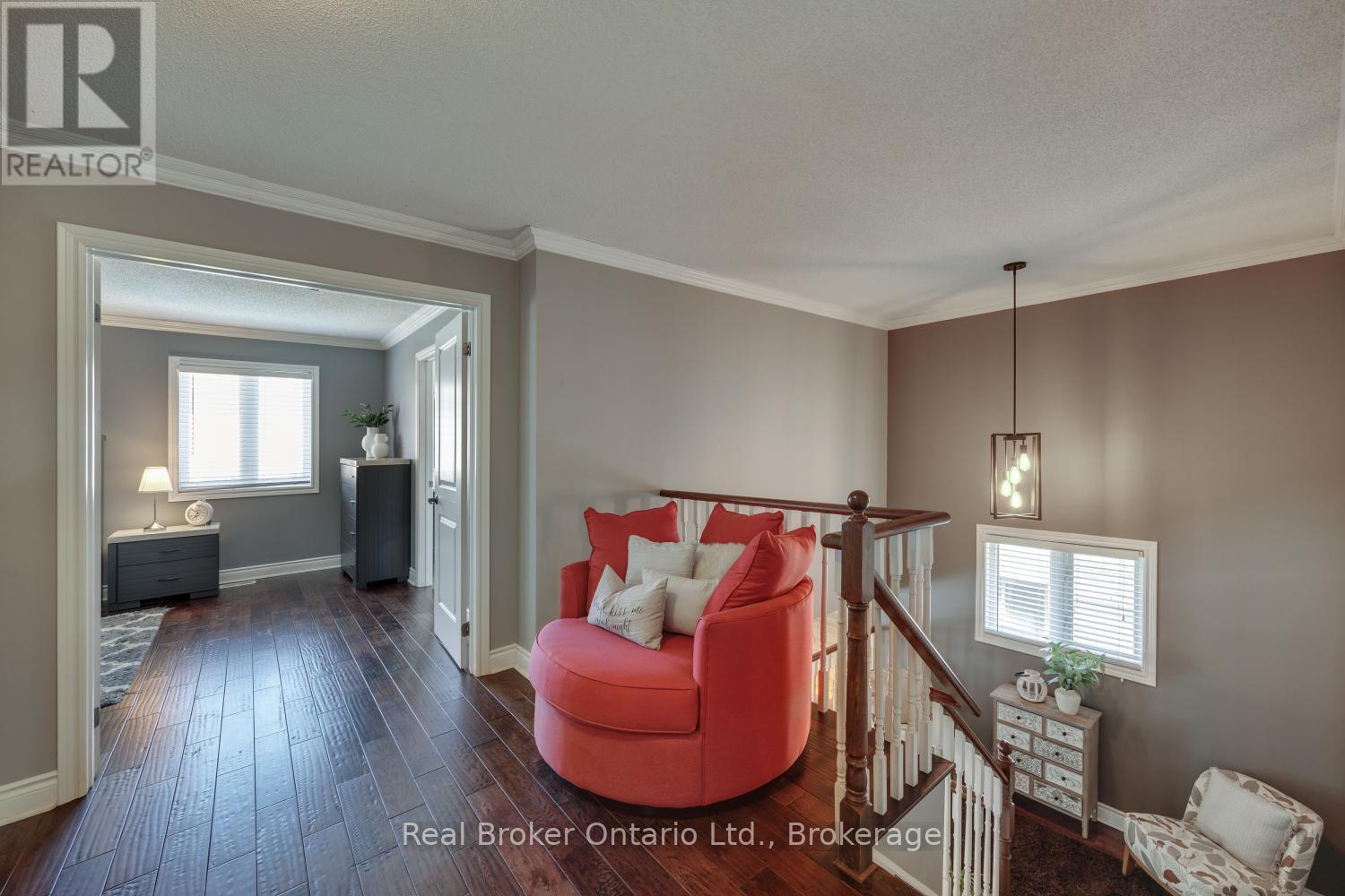 42 TED MILLER CRESCENT - 28