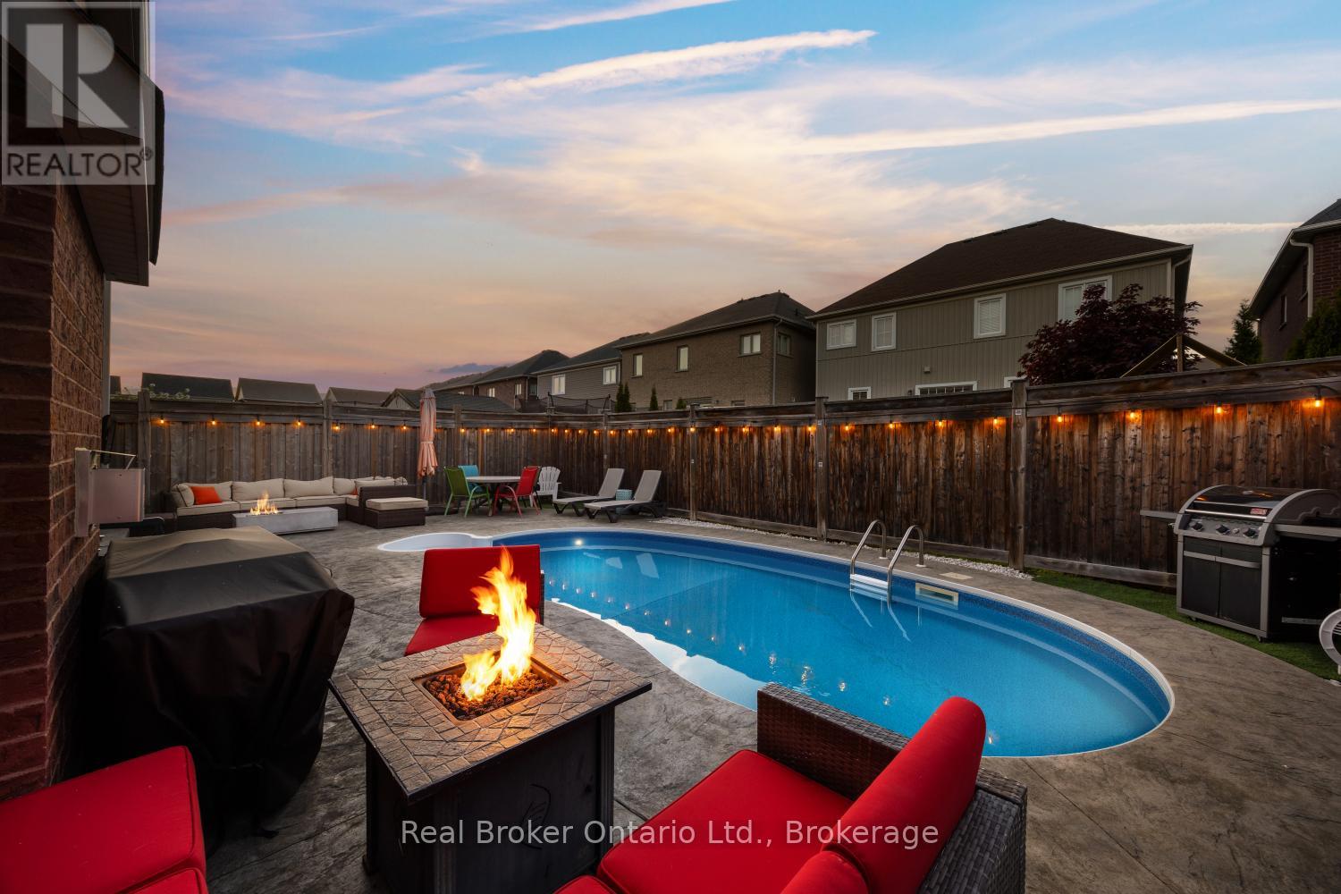 42 TED MILLER CRESCENT - 46