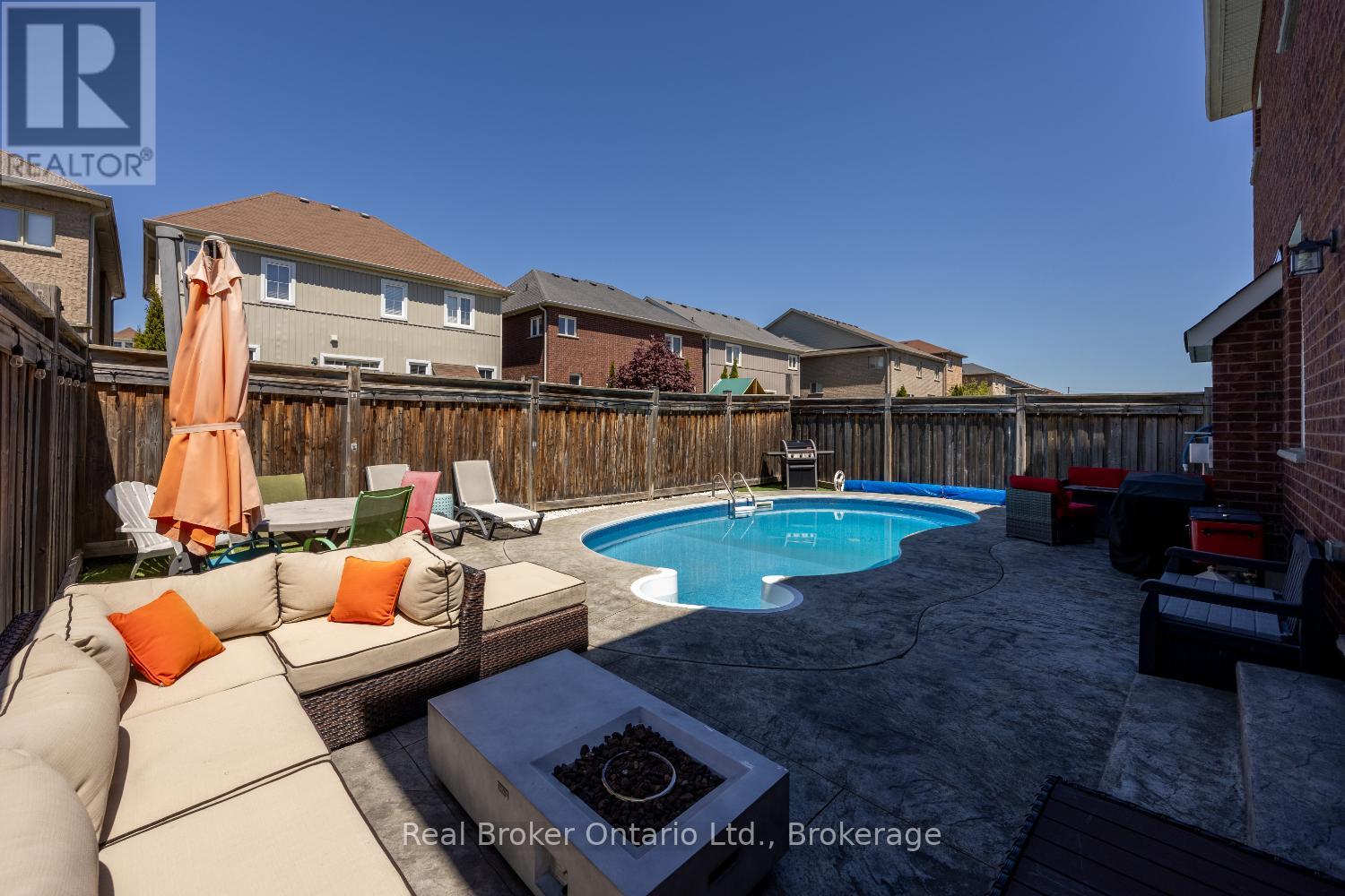 42 TED MILLER CRESCENT - 47
