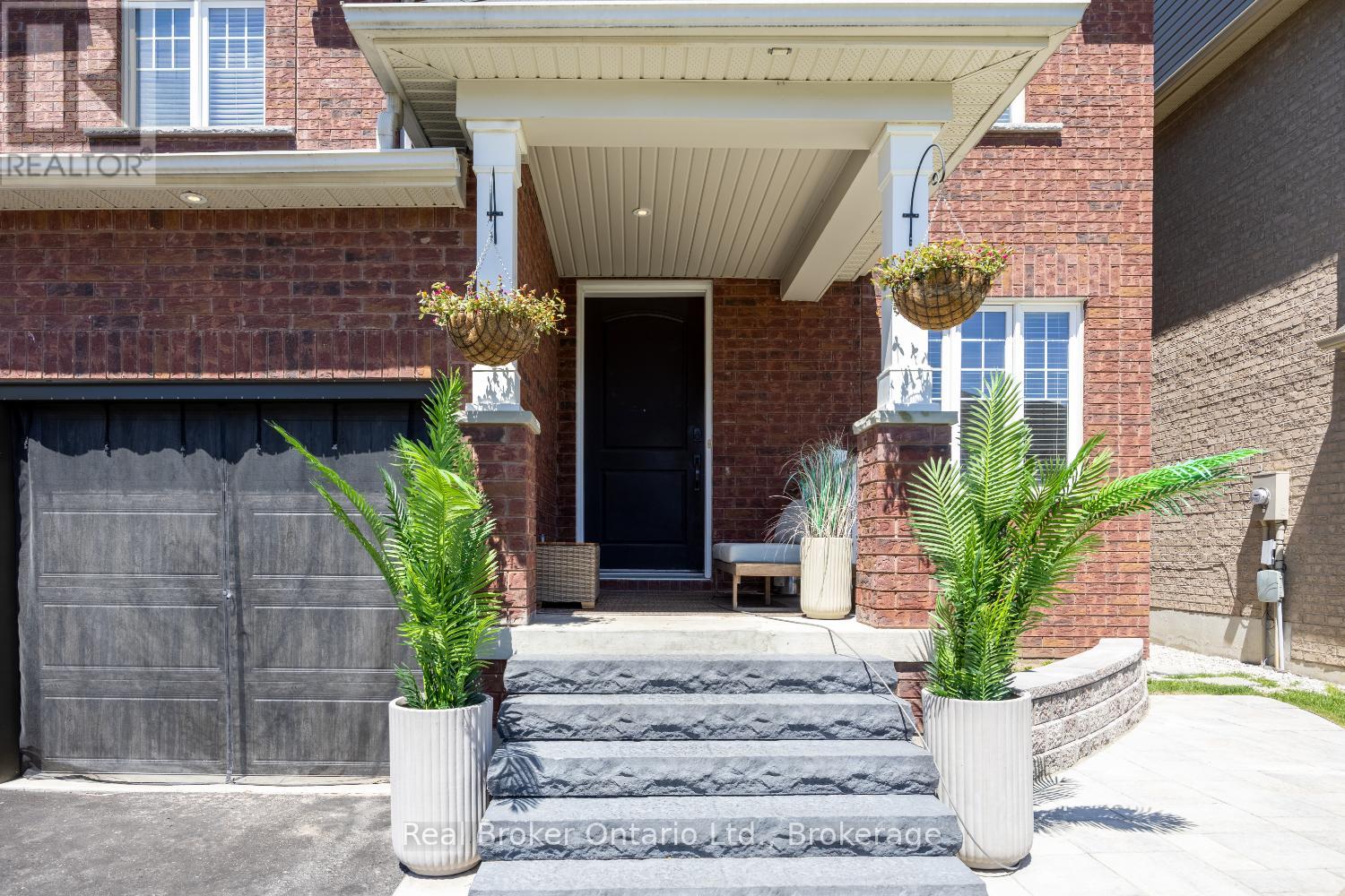 42 TED MILLER CRESCENT - 5