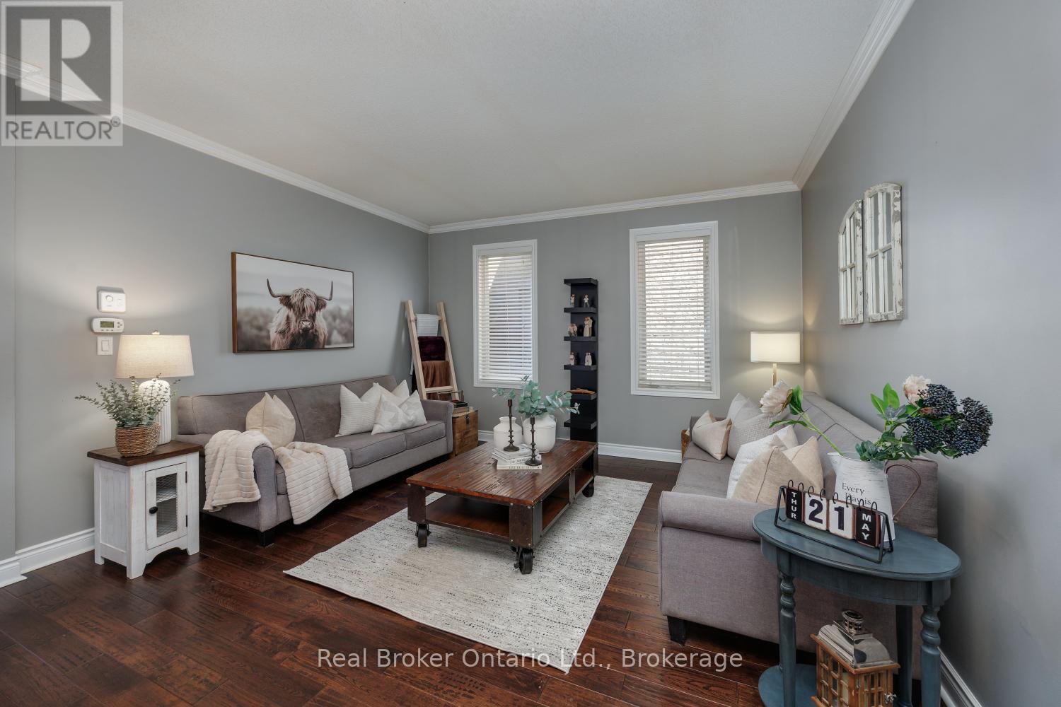 42 TED MILLER CRESCENT - 9