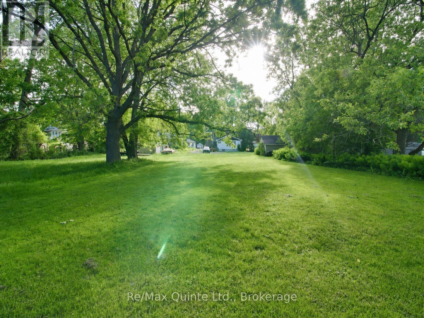 146 BLEECKER AVENUE - 17