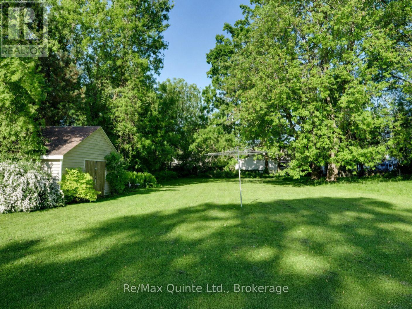 146 BLEECKER AVENUE - 18