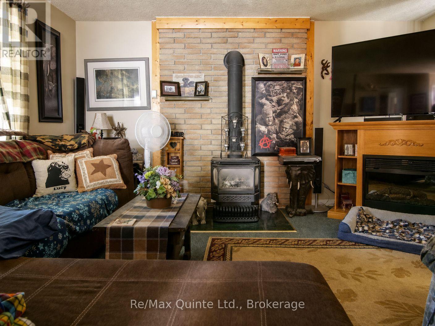 146 BLEECKER AVENUE - 25
