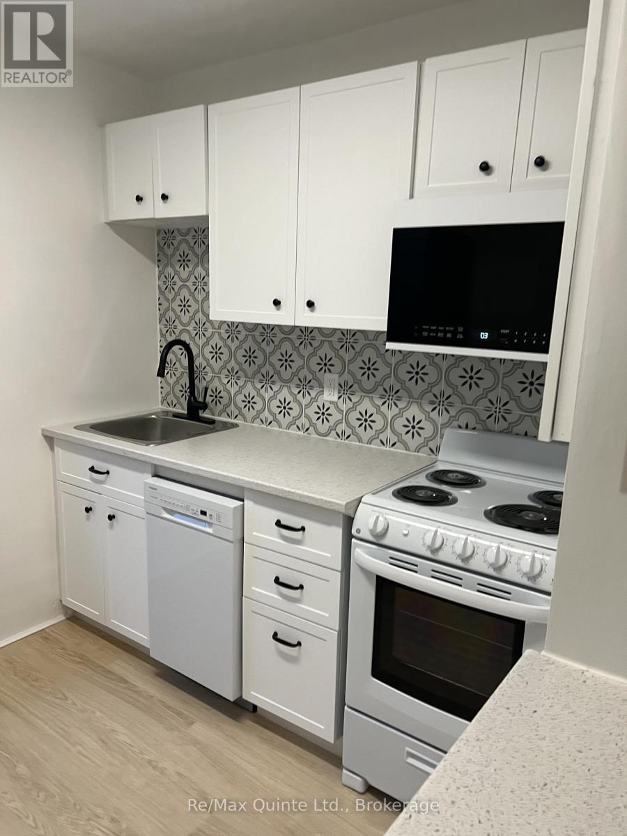 146 BLEECKER AVENUE - 3