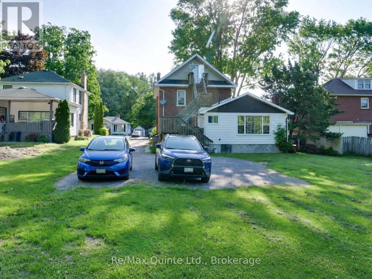 146 BLEECKER AVENUE - 36