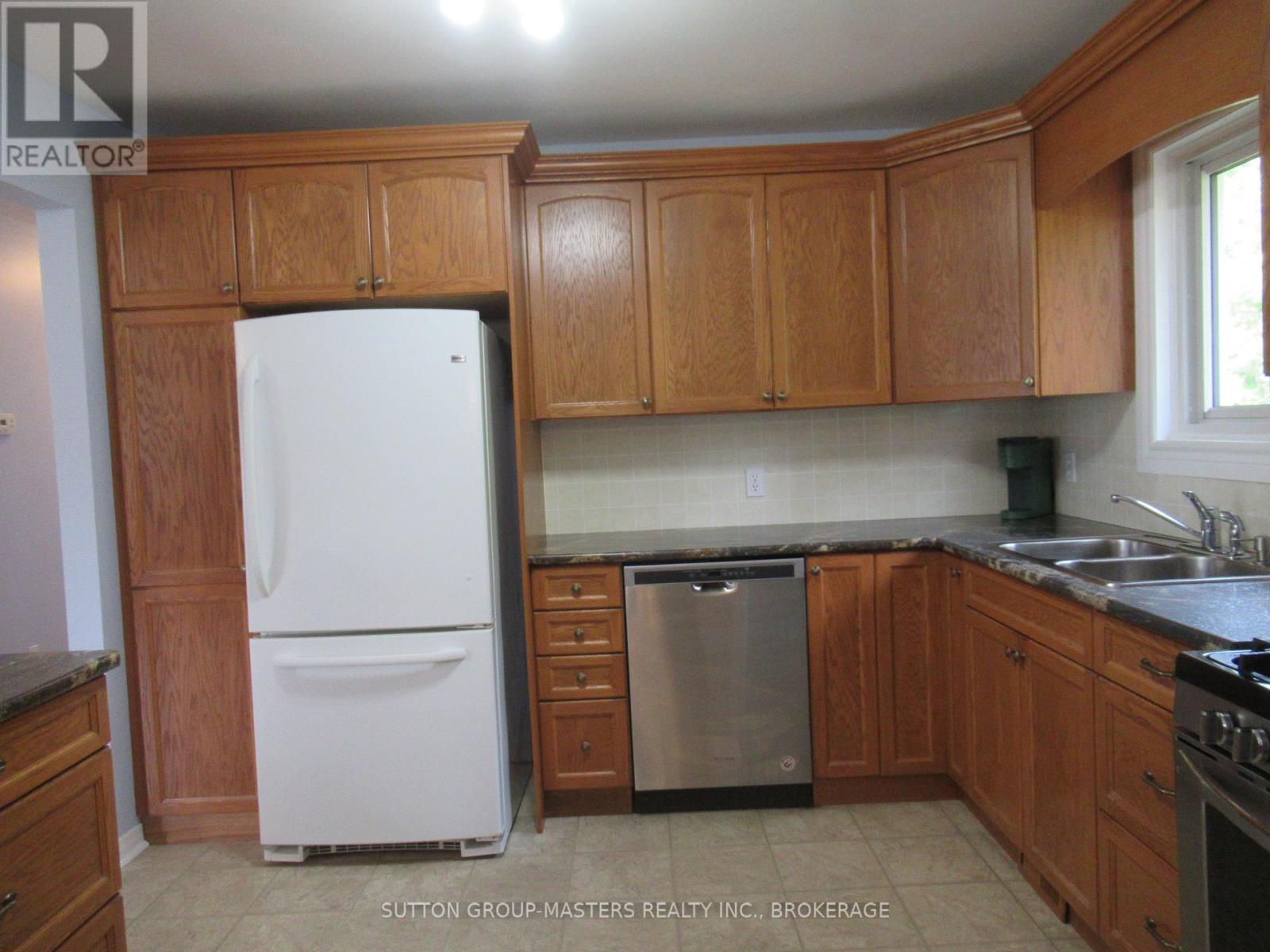 4571 BATH ROAD - 7