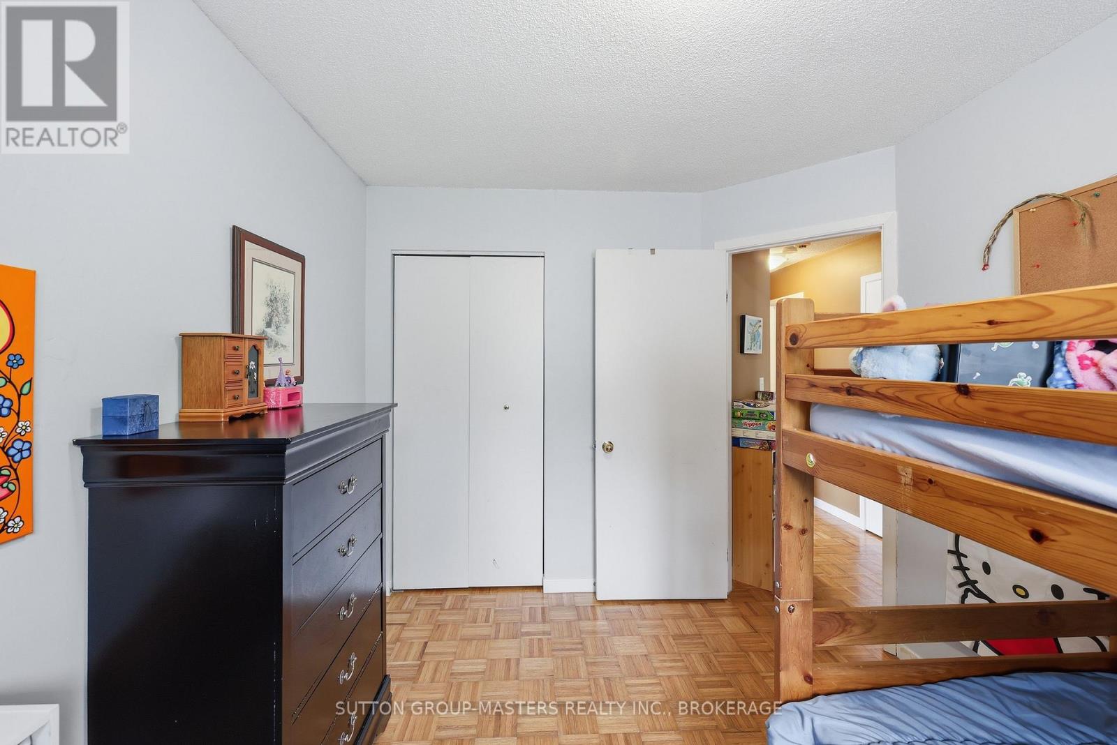119 DAUPHIN AVENUE - 29