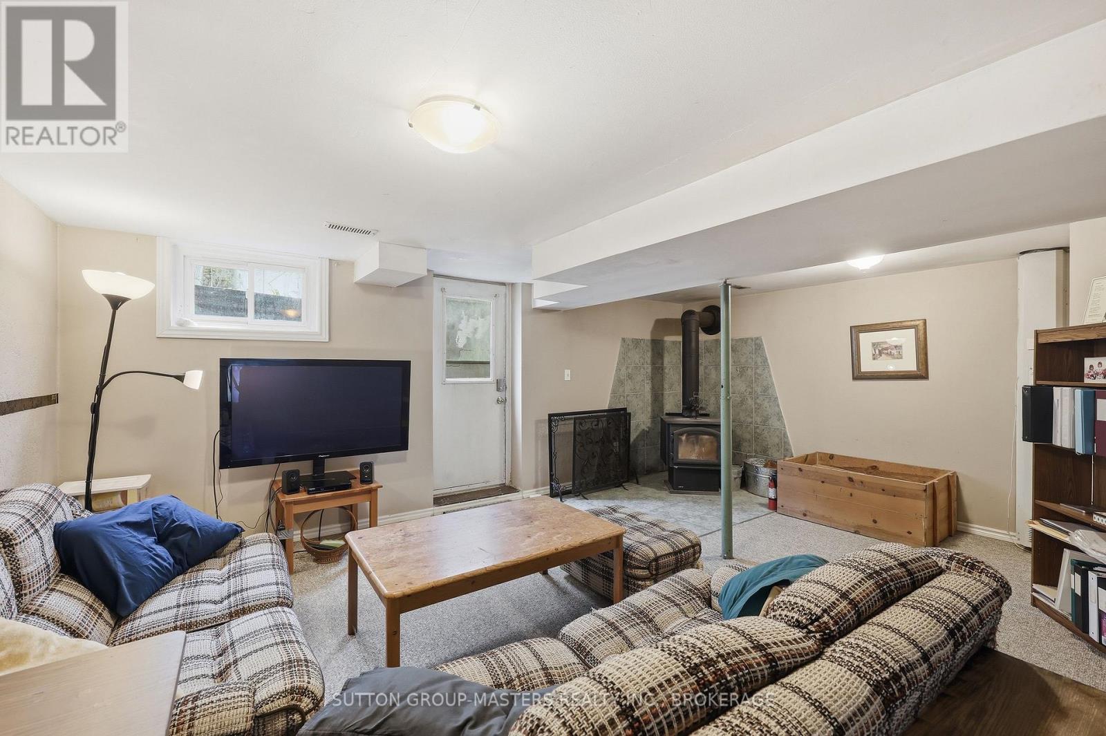 119 DAUPHIN AVENUE - 35