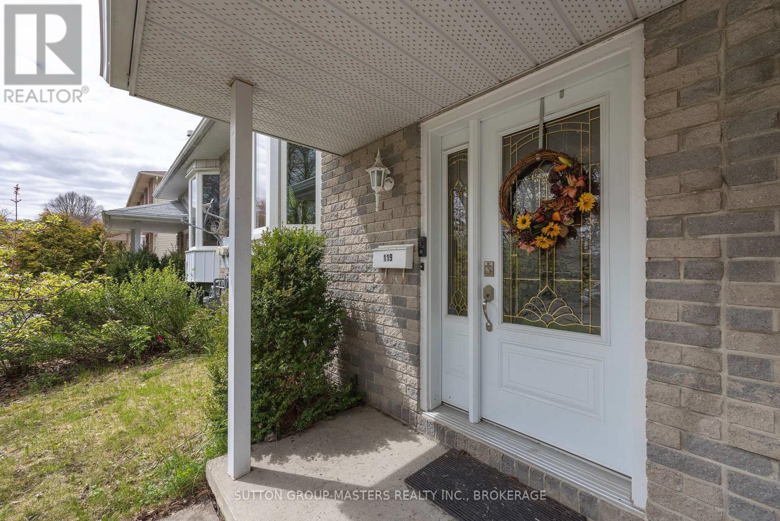 119 DAUPHIN AVENUE - 5