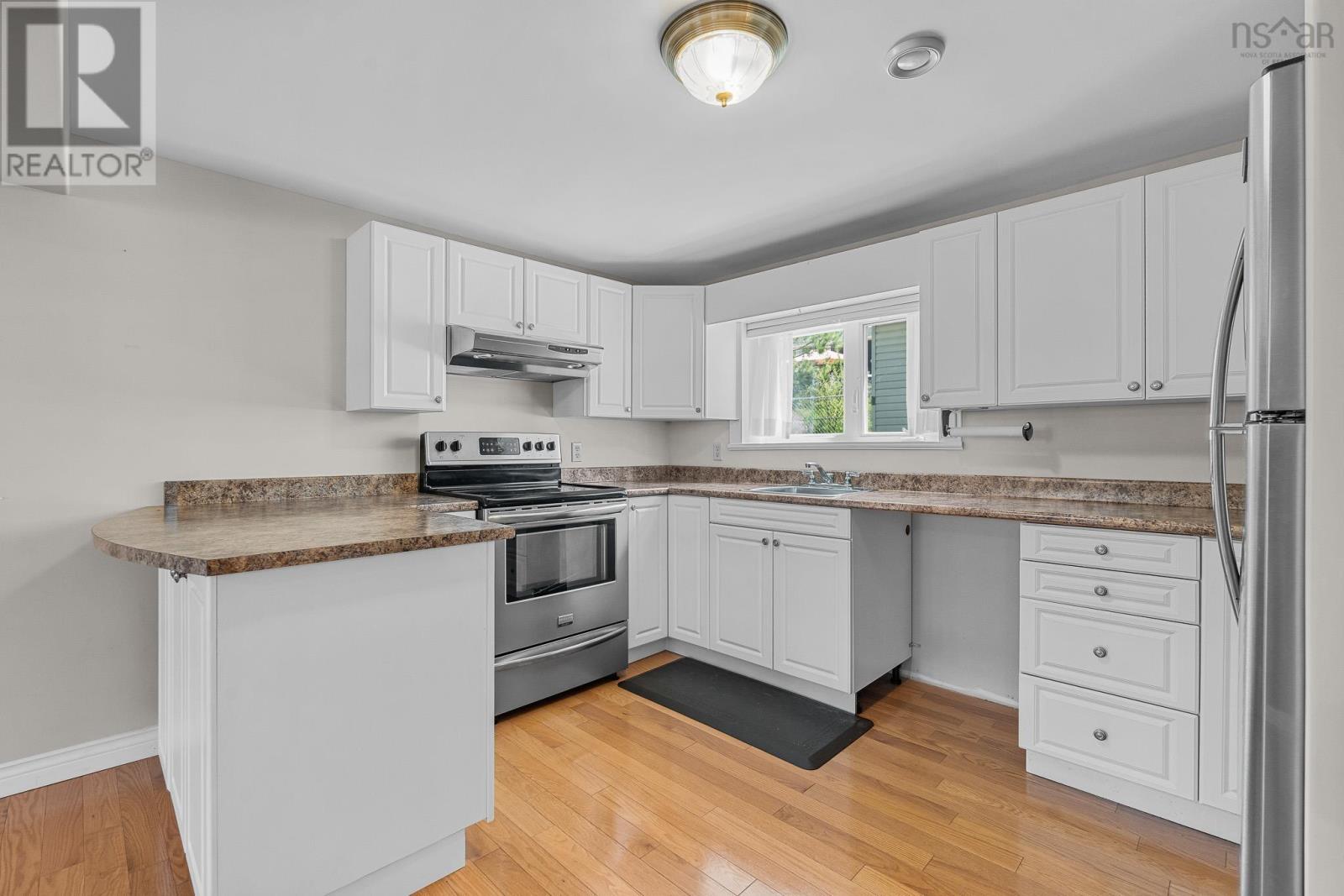 Property 7 of 39 of 11 Langevin Drive