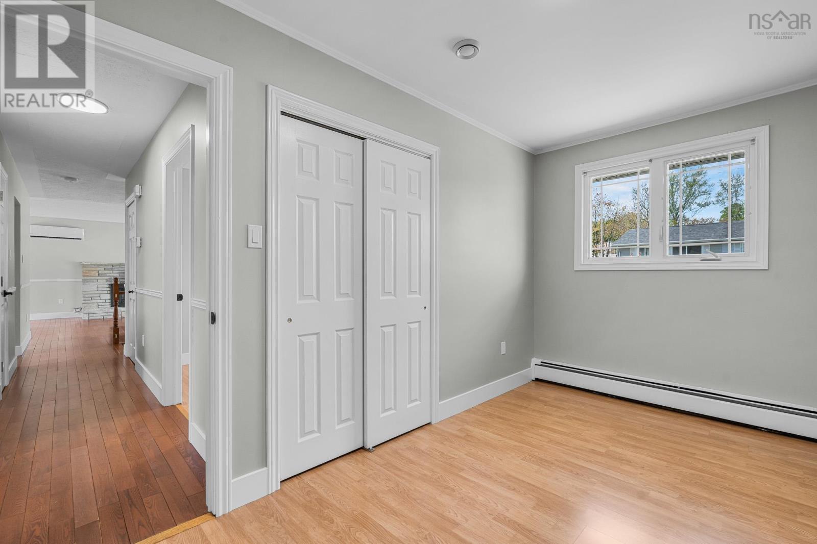 Property 31 of 39 of 11 Langevin Drive