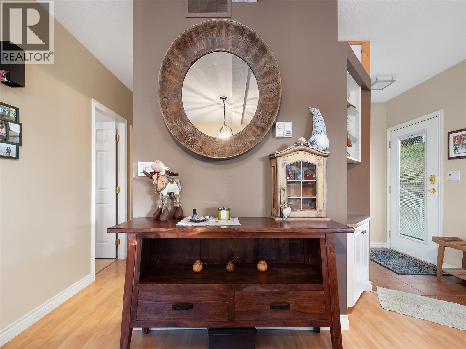 #2 415 Silver Queen Road - 9