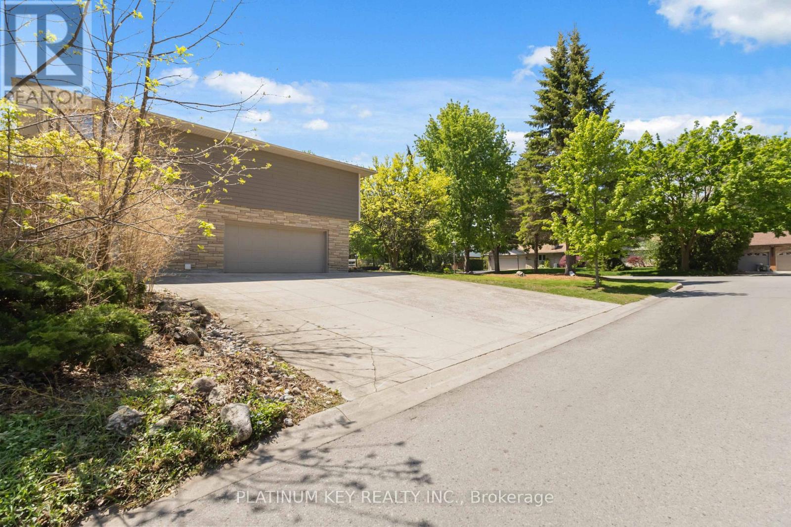 1571 MCCLURE DRIVE - 43
