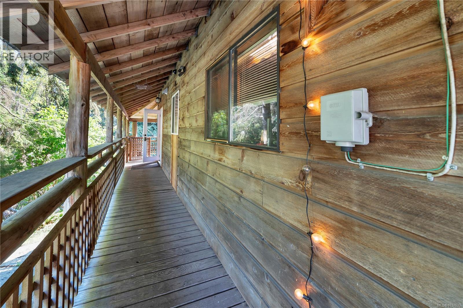 653 Green Rd - 68