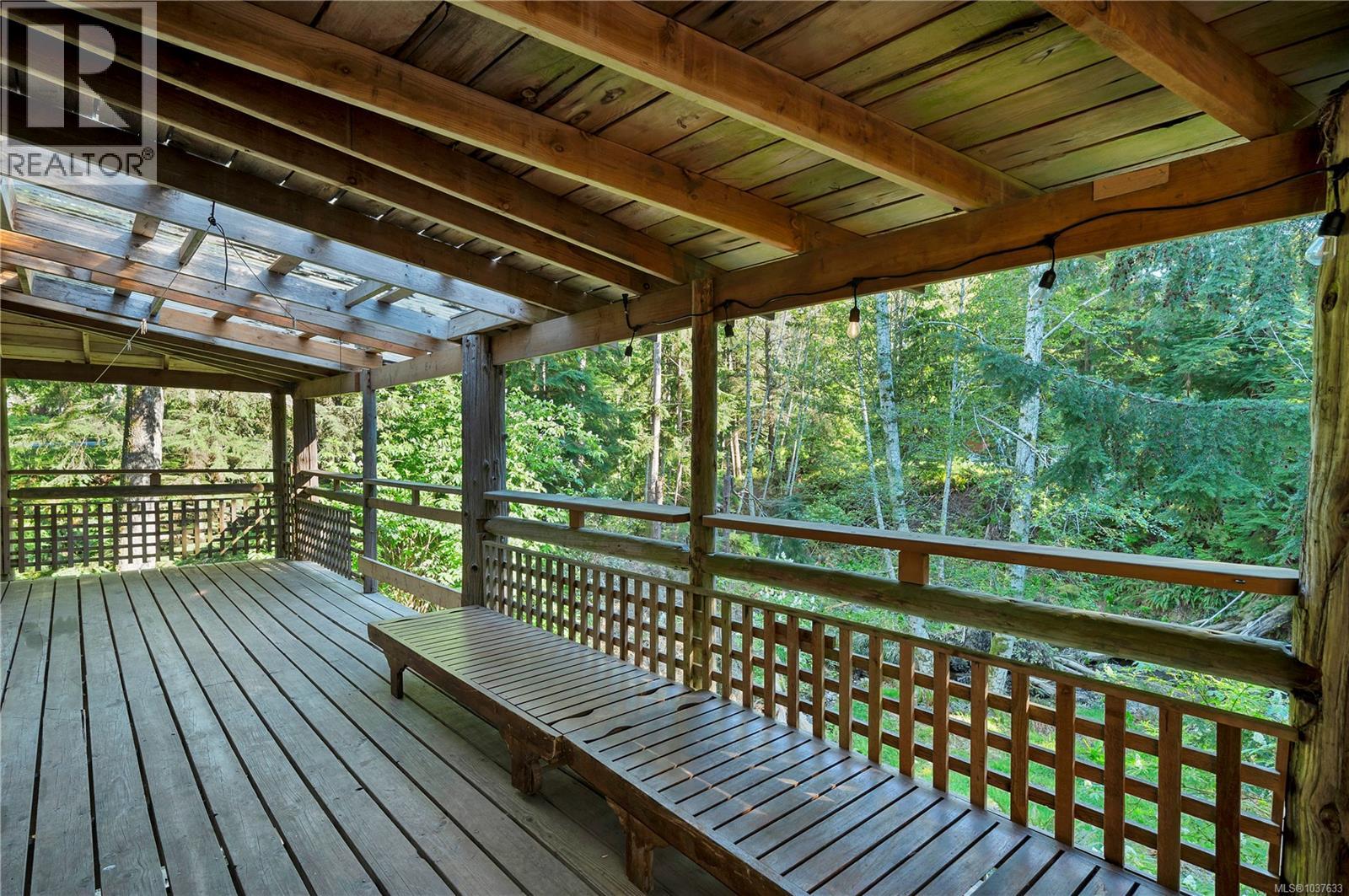653 Green Rd - 72