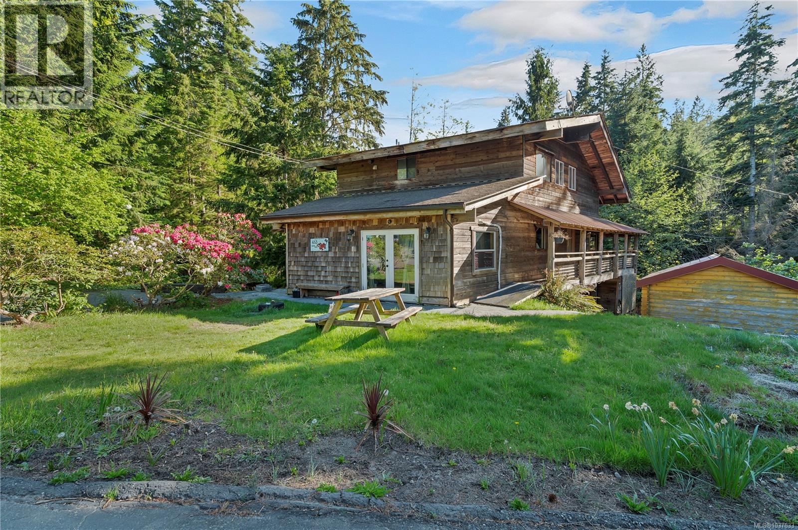 653 Green Rd - 76