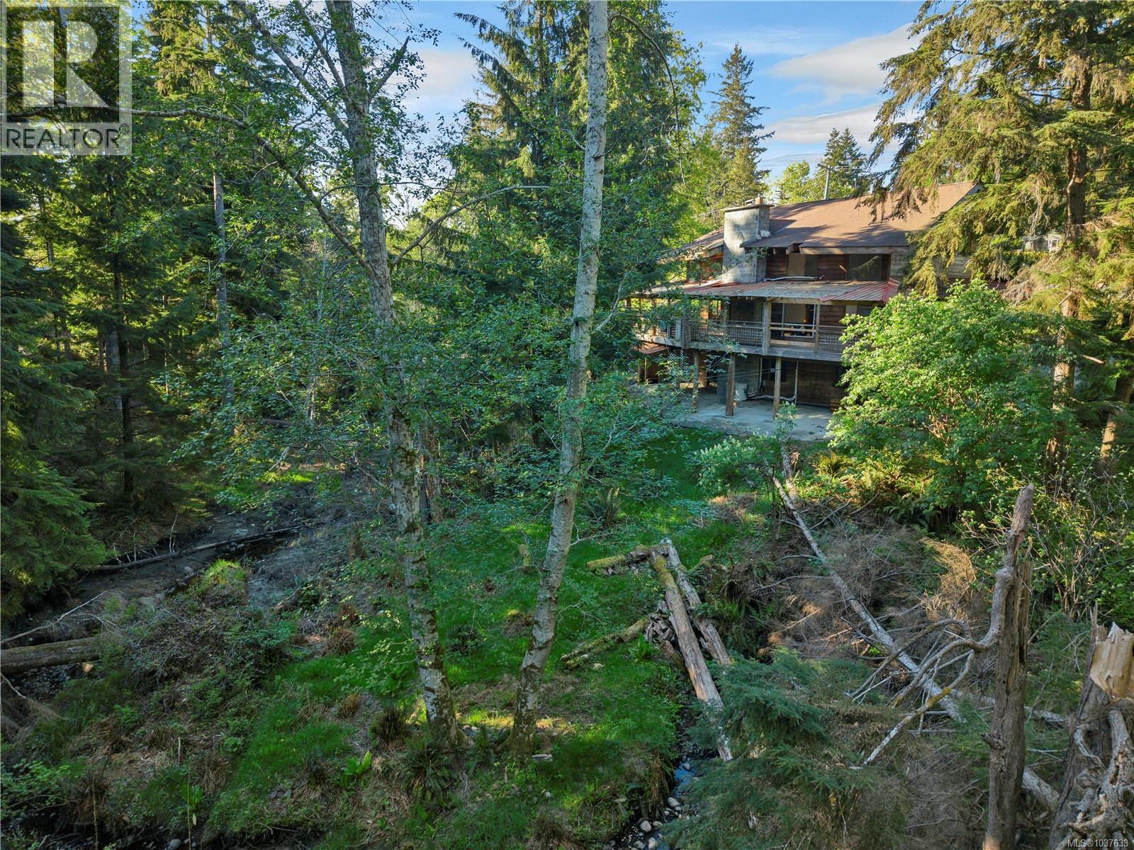 653 Green Rd - 84