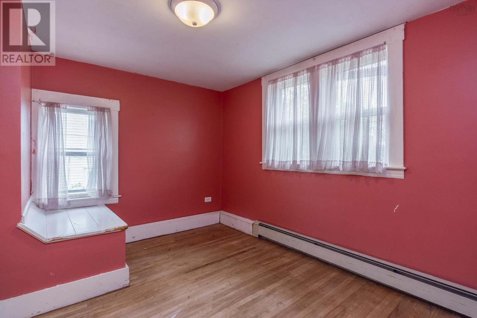 335 Granville Street Street - 24