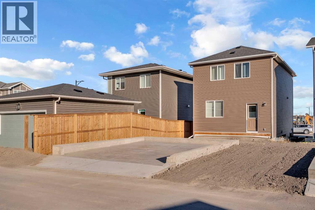 541 Bayview Street SW - 43