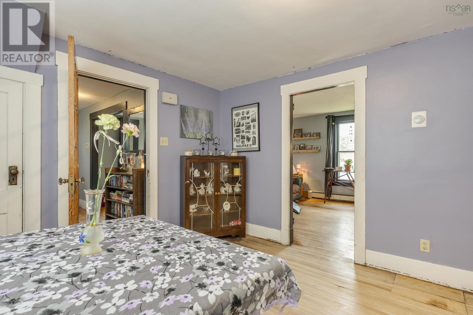 335 Granville Street Street - 7
