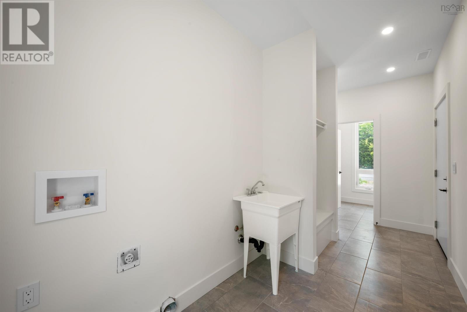 171 Carnoustie Drive - 28
