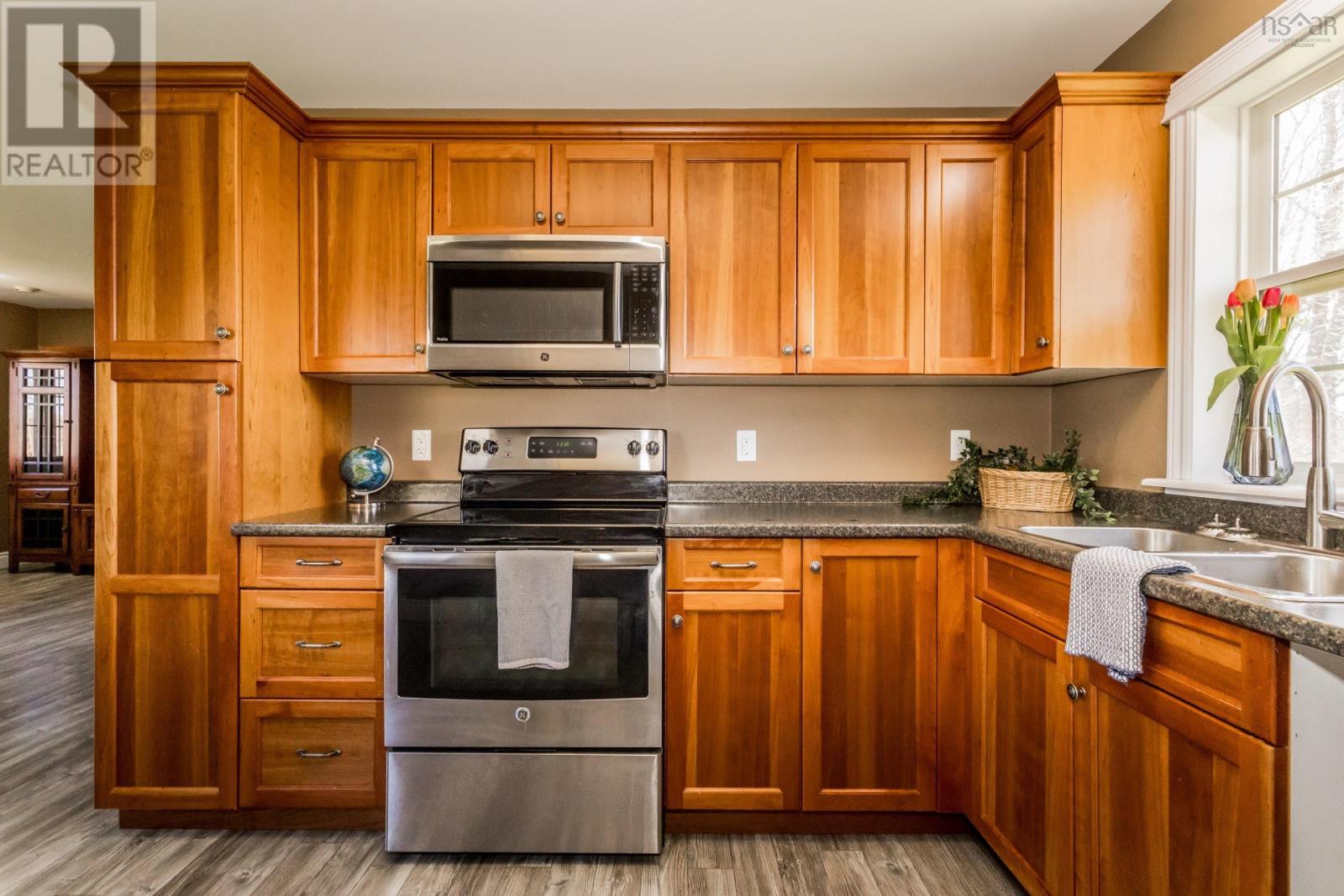 1136 Ward Road - 19