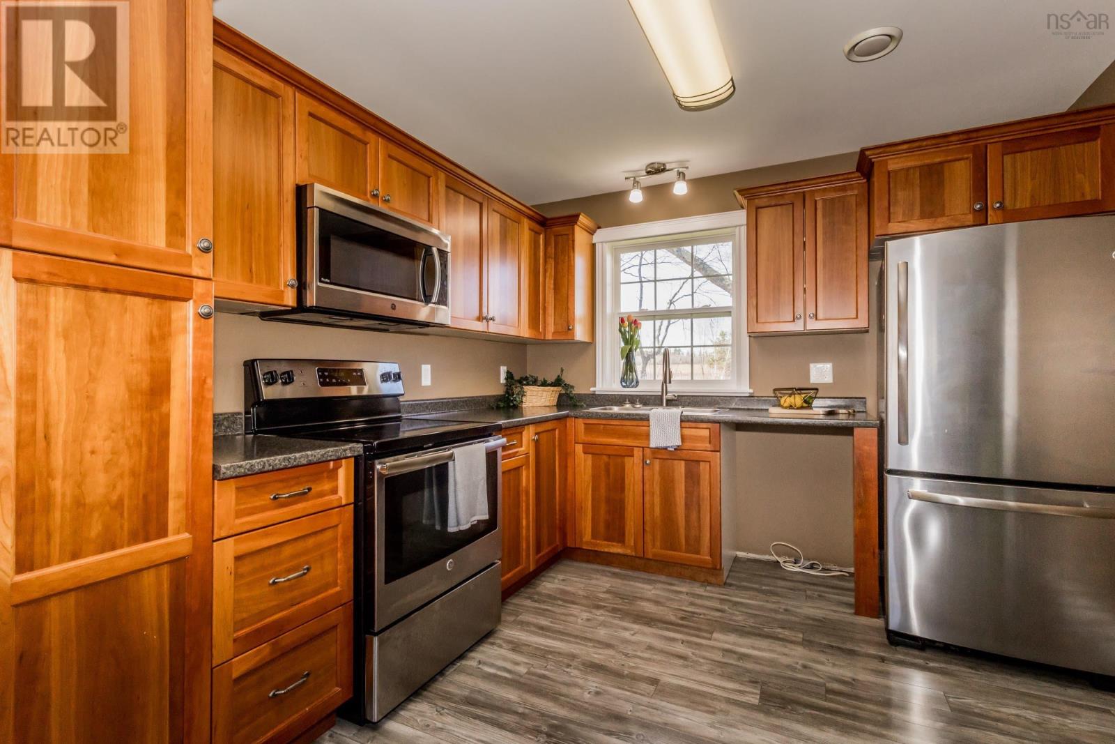1136 Ward Road - 16