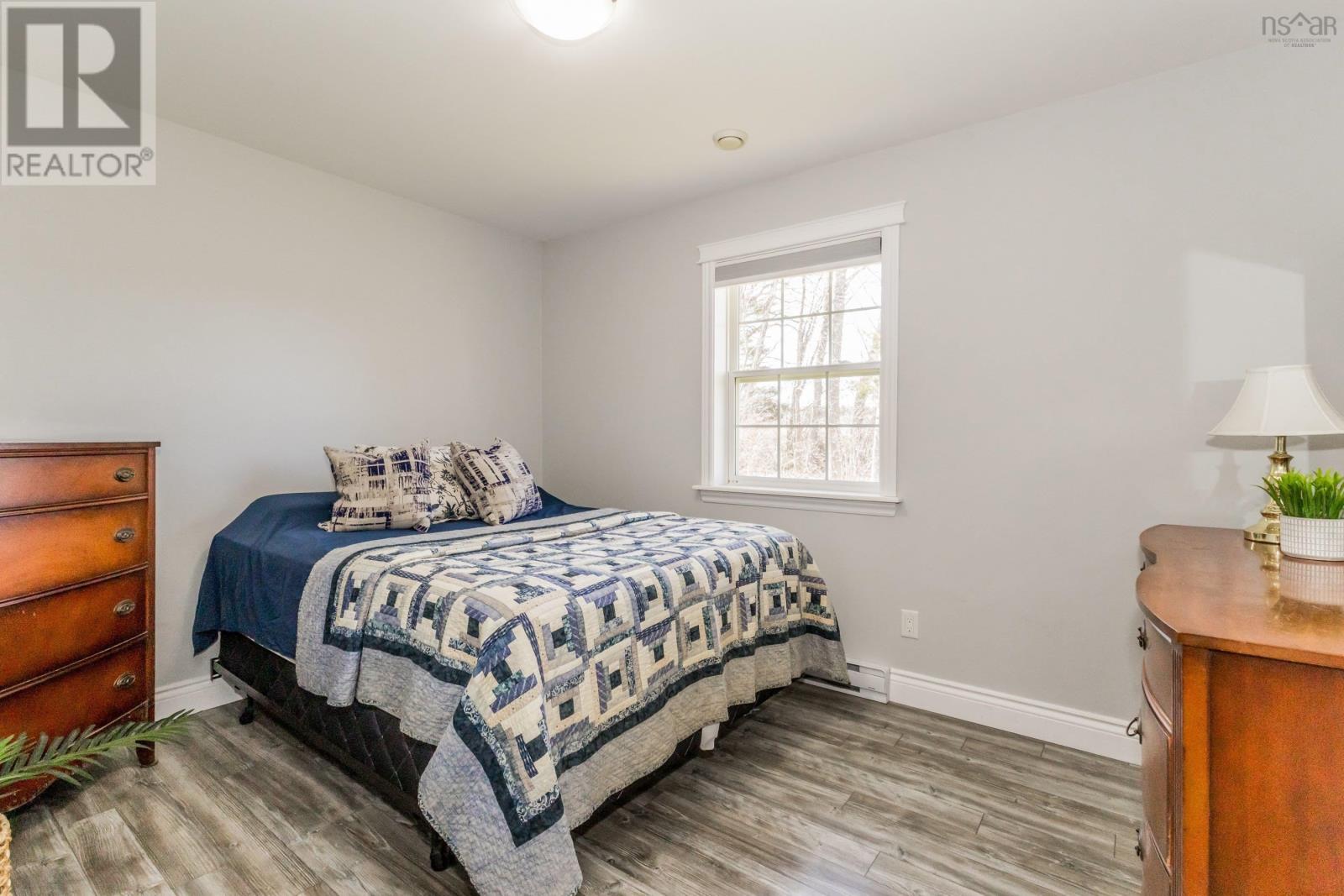 1136 Ward Road - 29