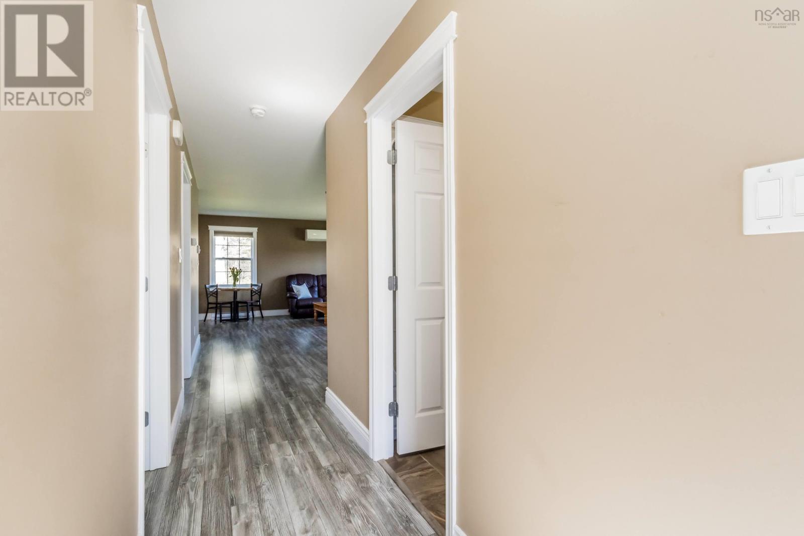 1136 Ward Road - 23