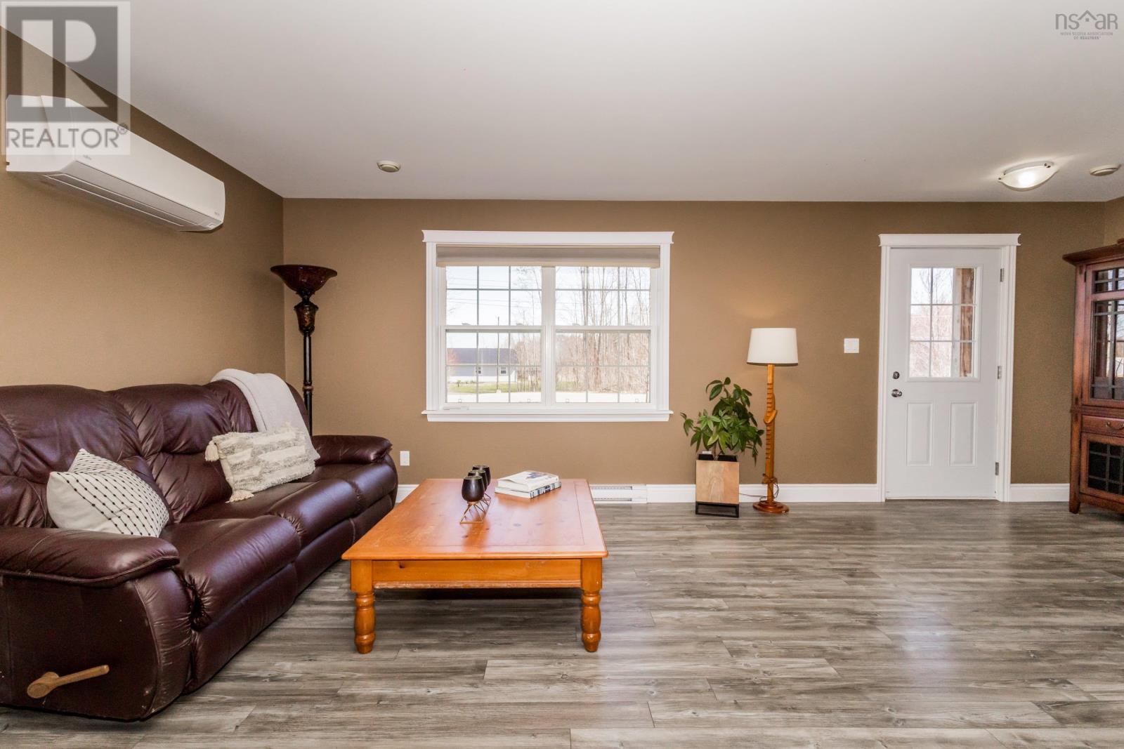 1136 Ward Road - 13