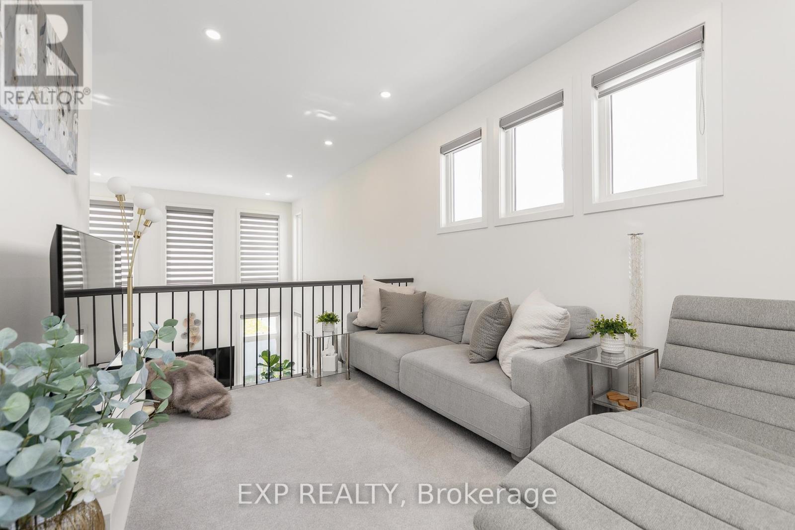209 PINGWI PLACE - 24