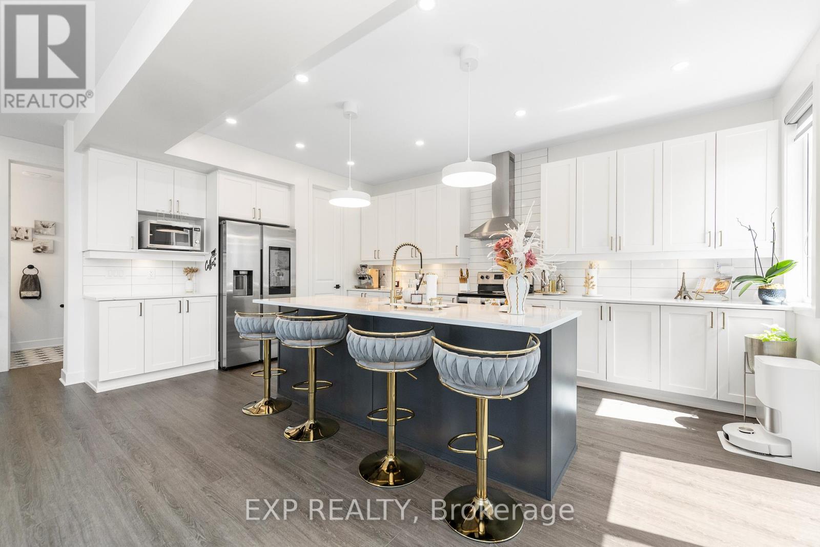 209 PINGWI PLACE - 9