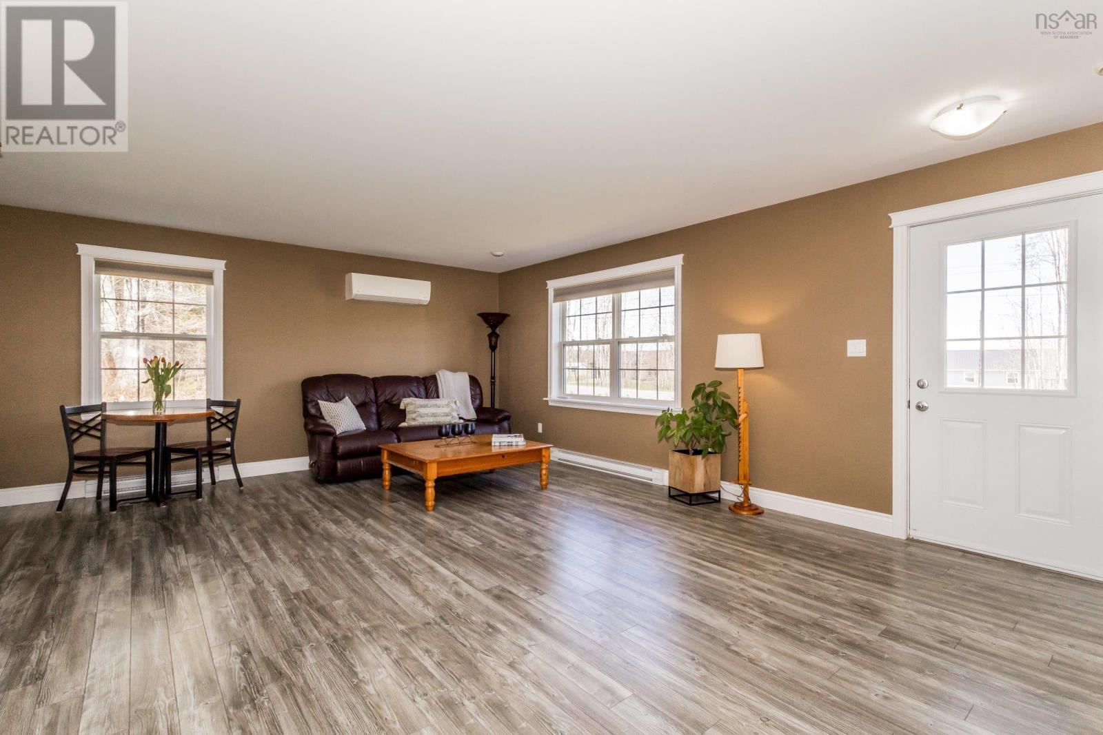 1136 Ward Road - 8